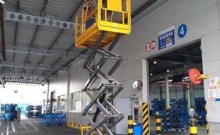 移動(dòng)式高空作業(yè)平臺(tái)提升工廠車間維護(hù)效率